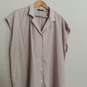 NWOT T Tahari Women's Neutral Lightweight Blouse Plus Size 2X Gorgeous!